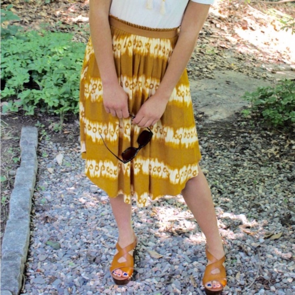 H&M | Tie Dye Yellow Midi Skirt